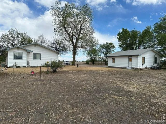 9735 County Road 7 Longmont, CO 80504