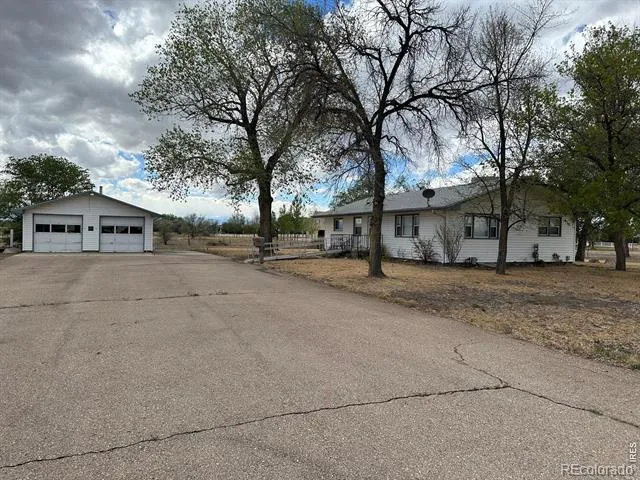9735 County Road 7 Longmont, CO 80504