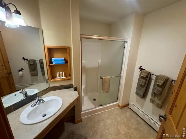 2100 Fall River Road #4 Estes Park, CO 80517
