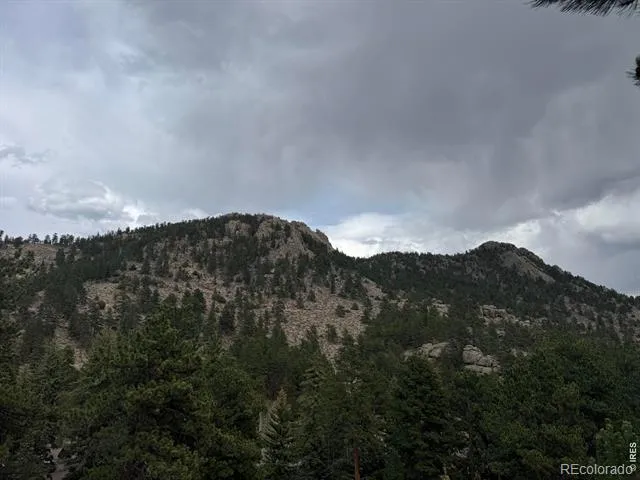 2100 Fall River Road #4 Estes Park, CO 80517