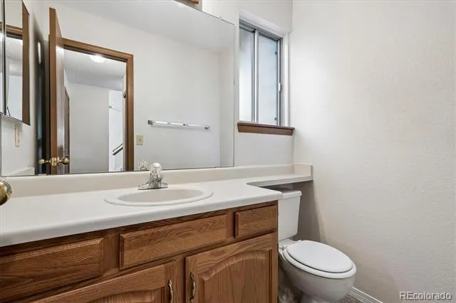 471 W Jamison Place Littleton, CO 80120