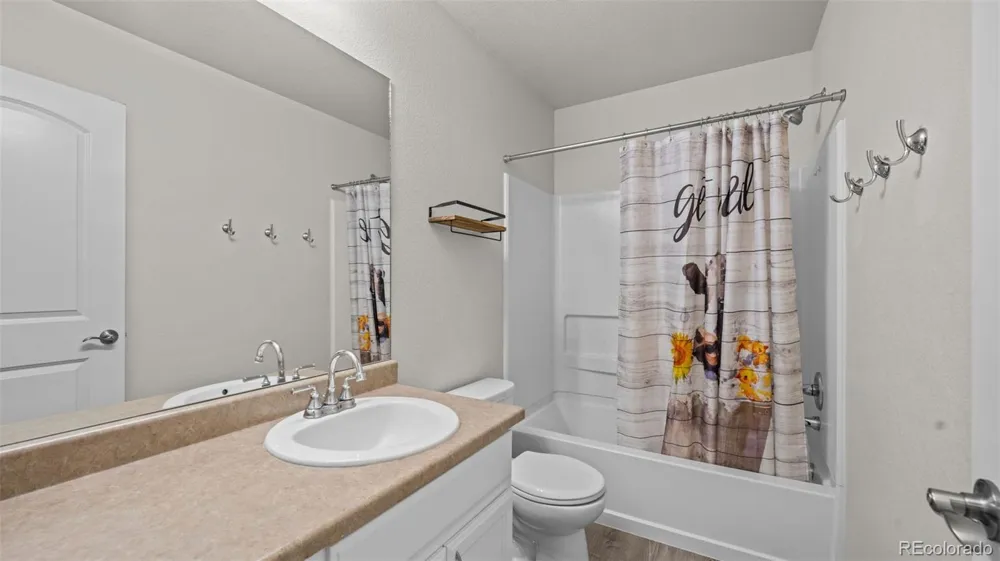 6425 Dancing Star Way Colorado Springs, CO 80911
