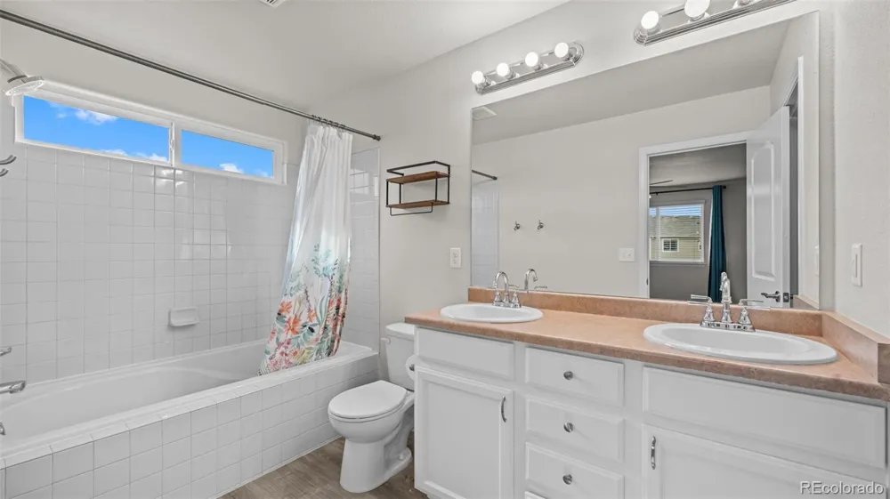 6425 Dancing Star Way Colorado Springs, CO 80911