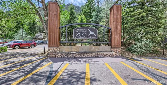 2564 Cramer Heights Colorado Springs, CO 80904