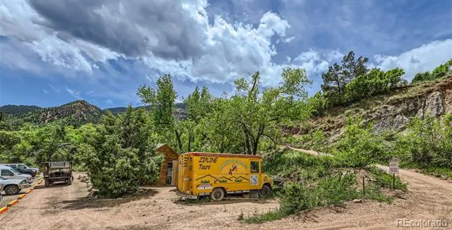 2564 Cramer Heights Colorado Springs, CO 80904
