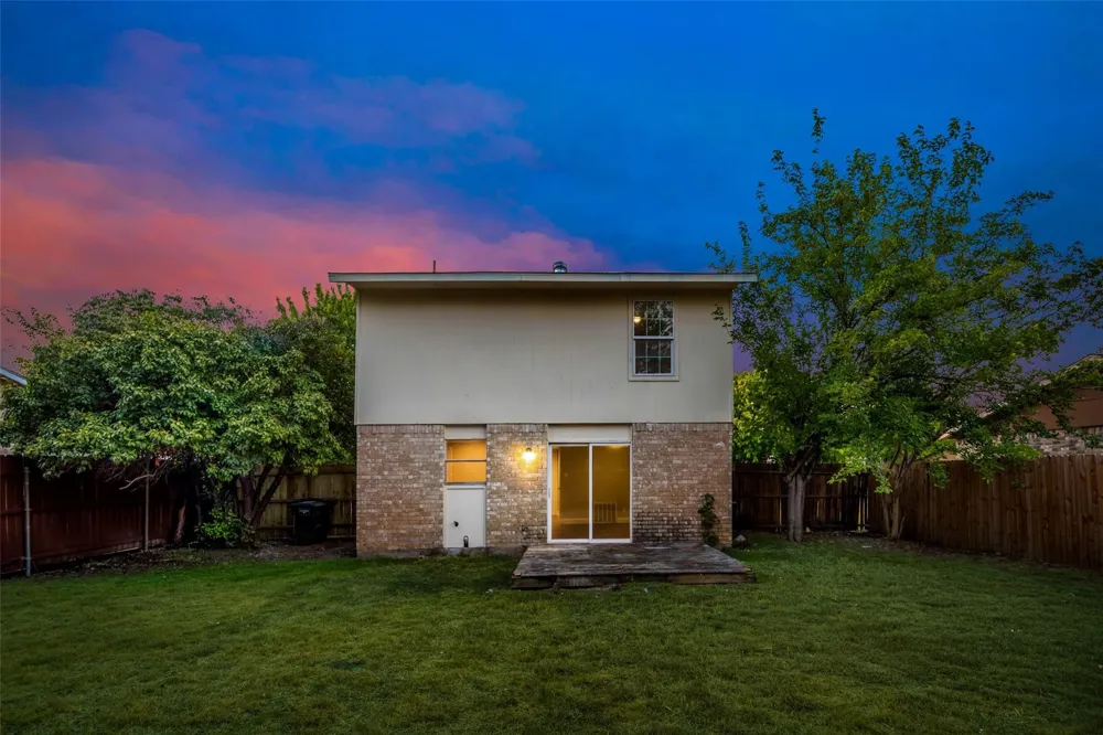 2436 Dancy Drive Fort Worth, TX 76131