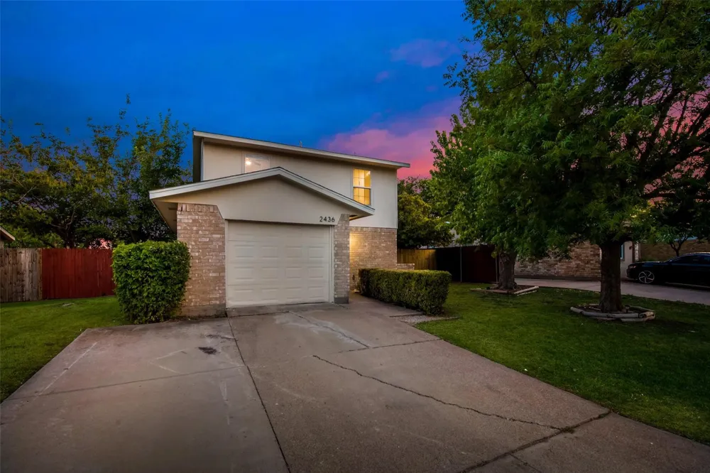 2436 Dancy Drive Fort Worth, TX 76131