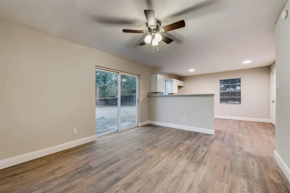 2436 Dancy Drive Fort Worth, TX 76131