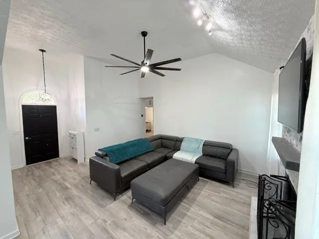 106 Elk Grove Drive Auburn, GA 30011