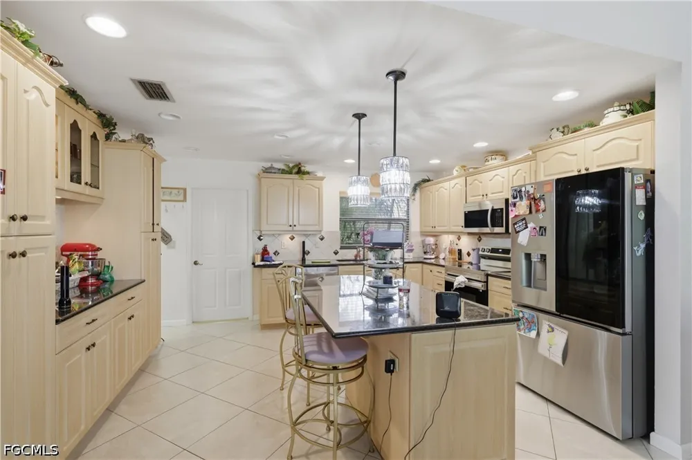 Beechwood Lake Drive Naples, FL 34112