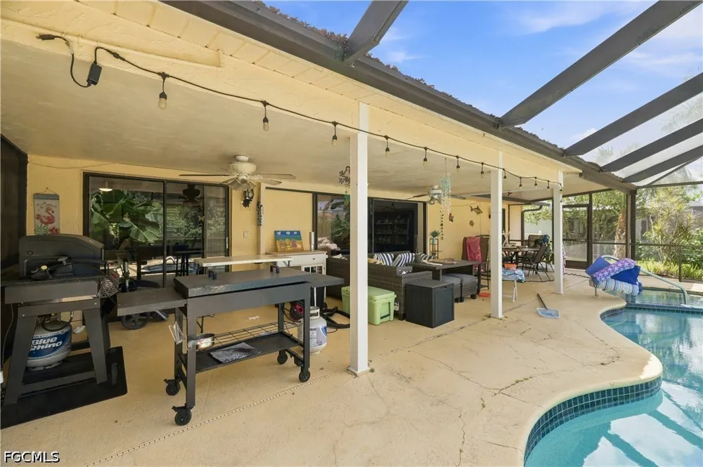 Beechwood Lake Drive Naples, FL 34112