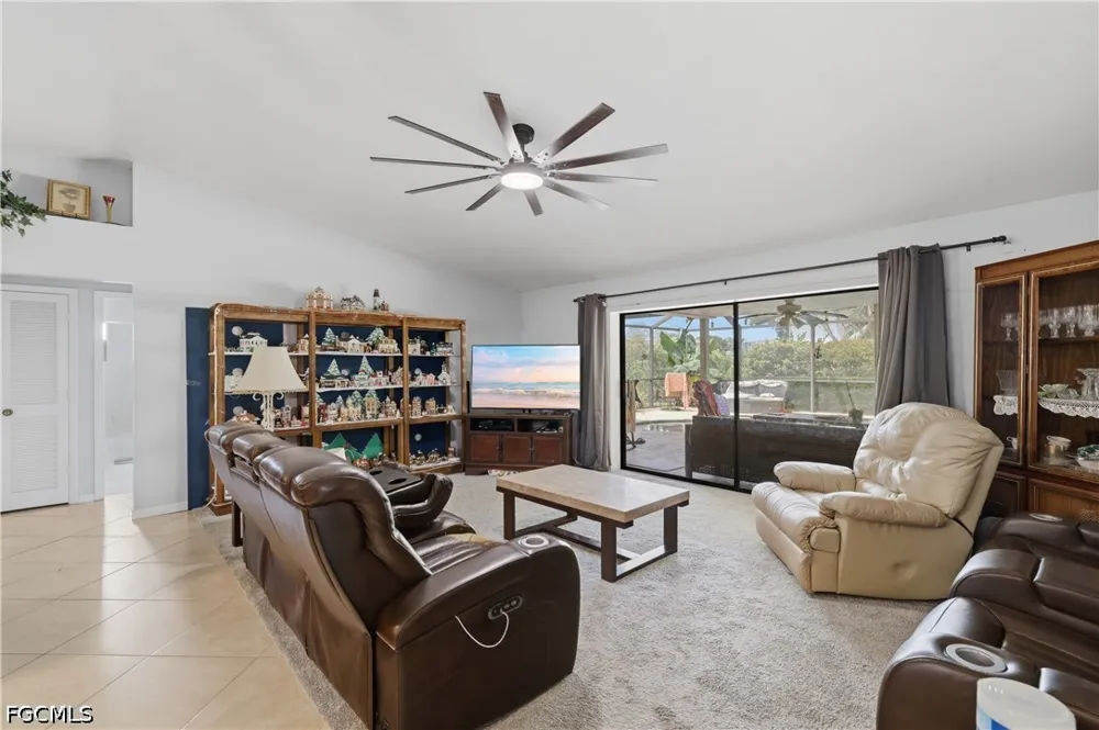 Beechwood Lake Drive Naples, FL 34112