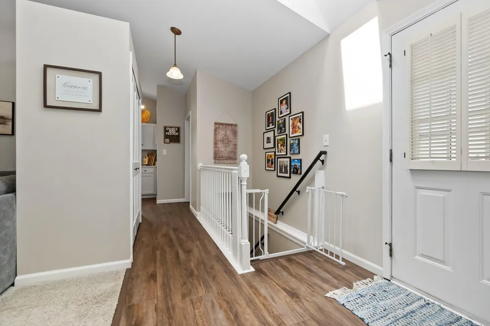 860 Knollwood Circle South Lyon, MI 48178