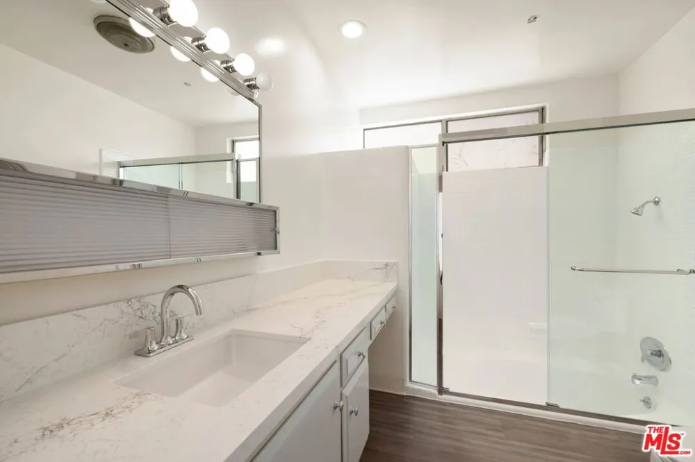 828 16th Street Santa Monica, CA 90403