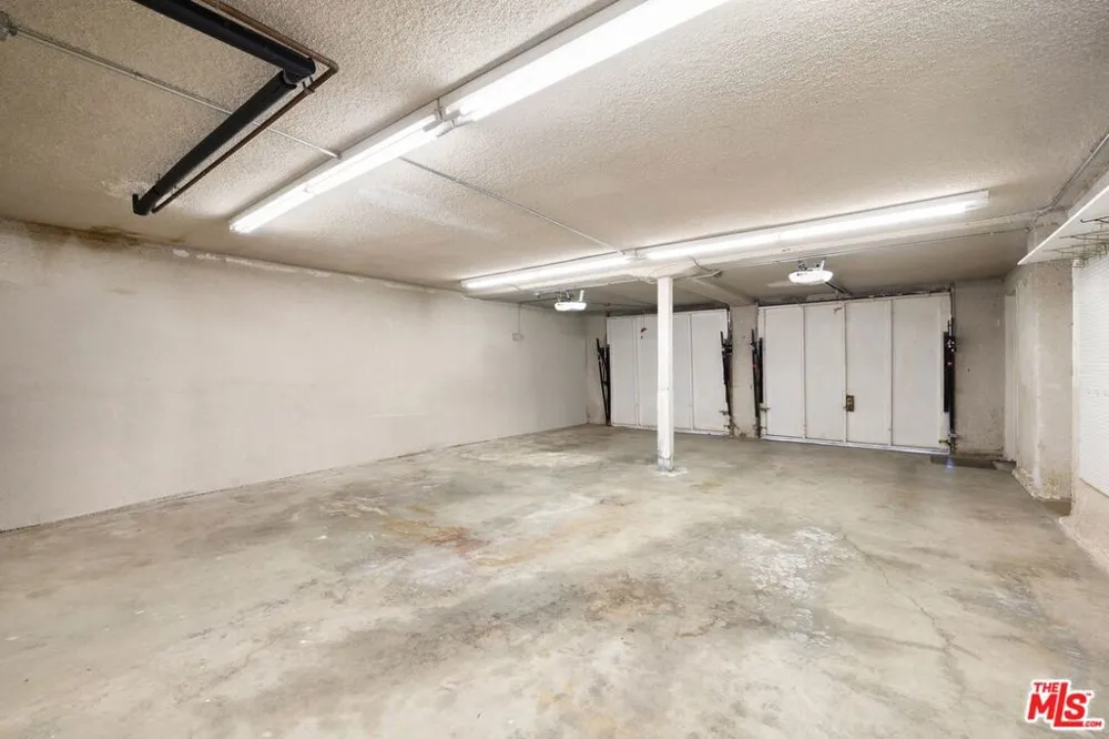 828 16th Street Santa Monica, CA 90403
