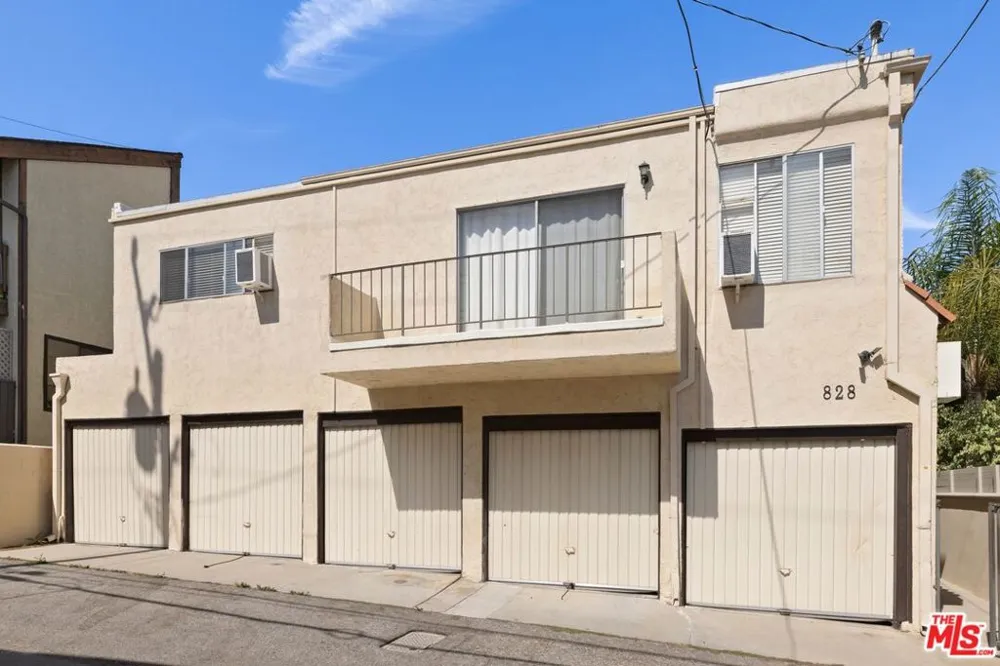 828 16th Street Santa Monica, CA 90403