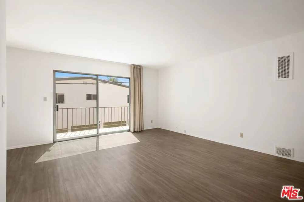 828 16th Street Santa Monica, CA 90403