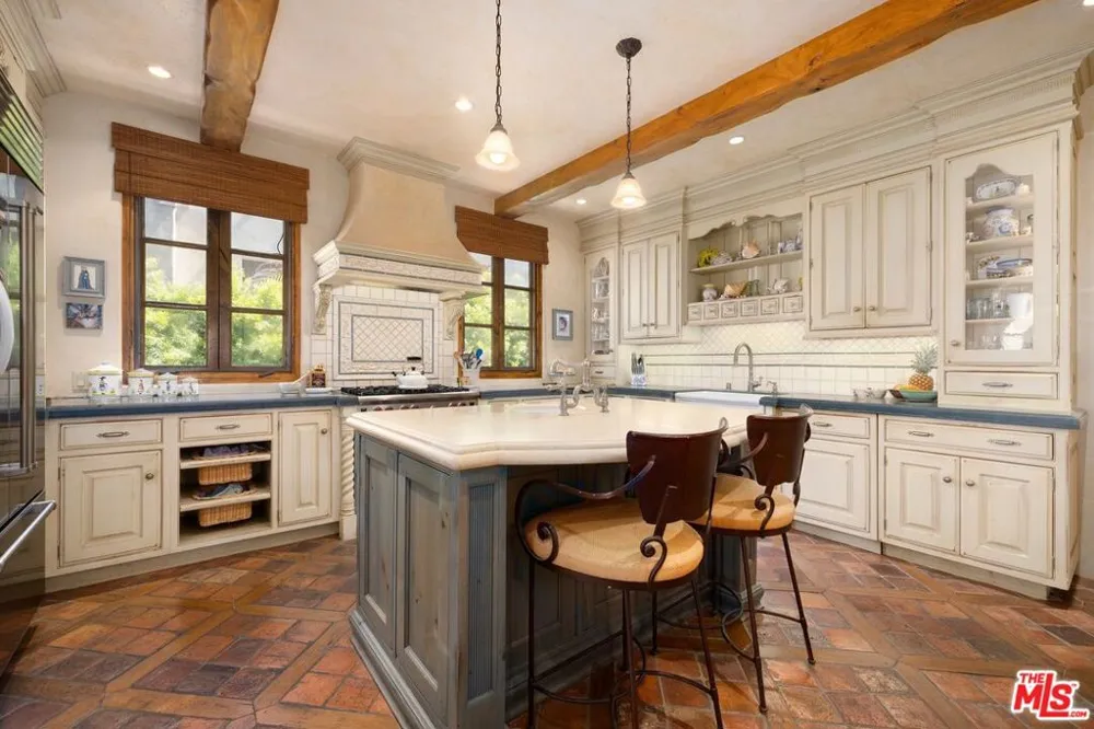828 16th Street Santa Monica, CA 90403