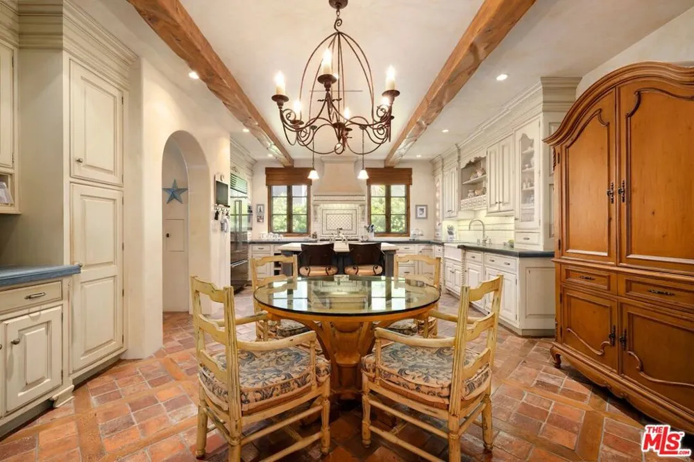 828 16th Street Santa Monica, CA 90403