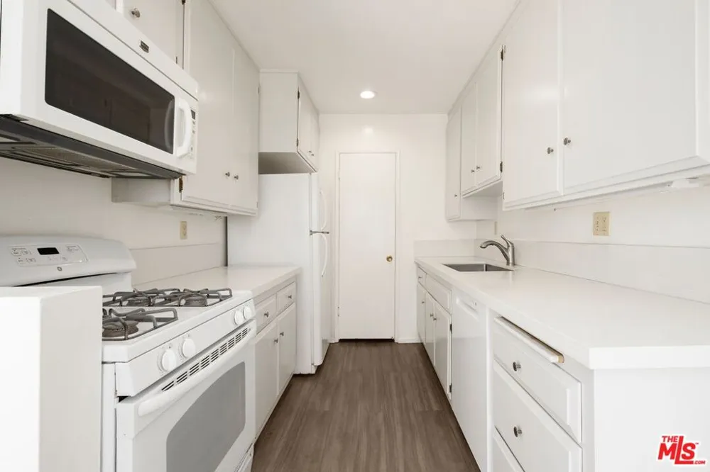 828 16th Street Santa Monica, CA 90403