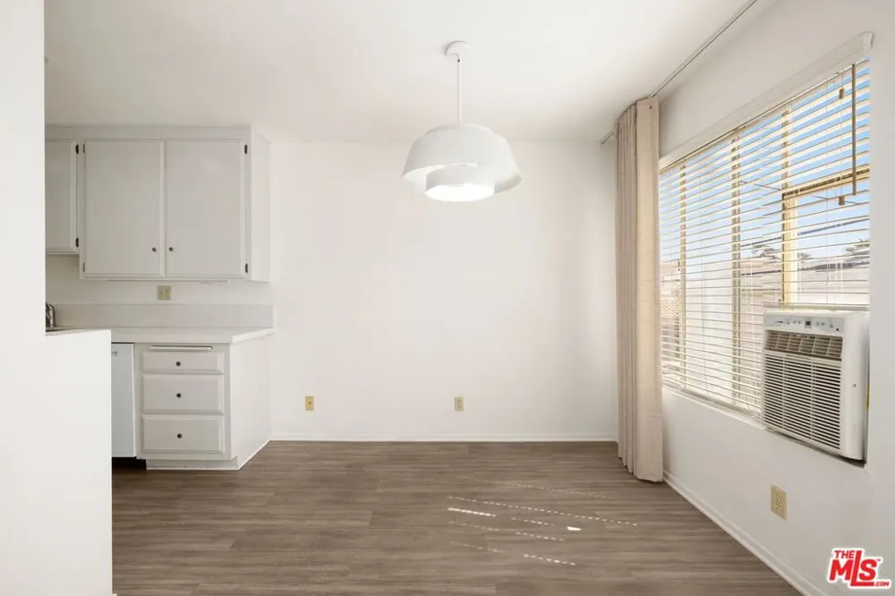 828 16th Street Santa Monica, CA 90403