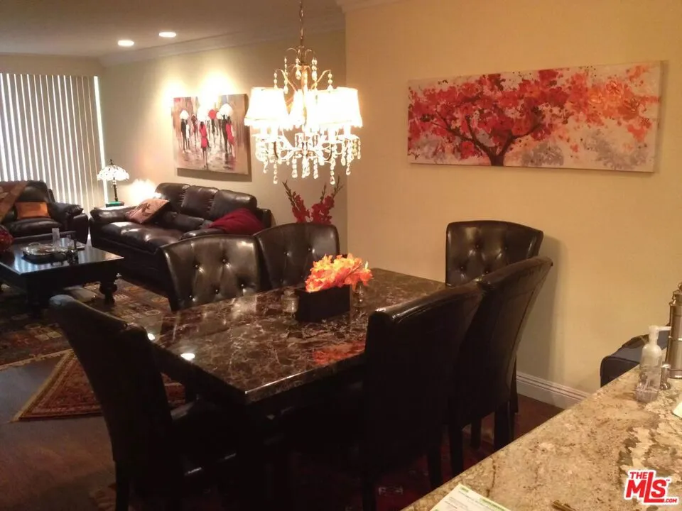10751 Wilshire Boulevard #906 Los Angeles, CA 90024