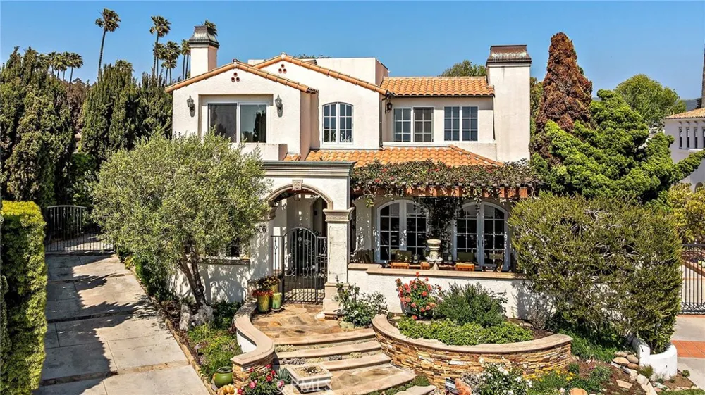 3805 Vista Azul San Clemente, CA 92672