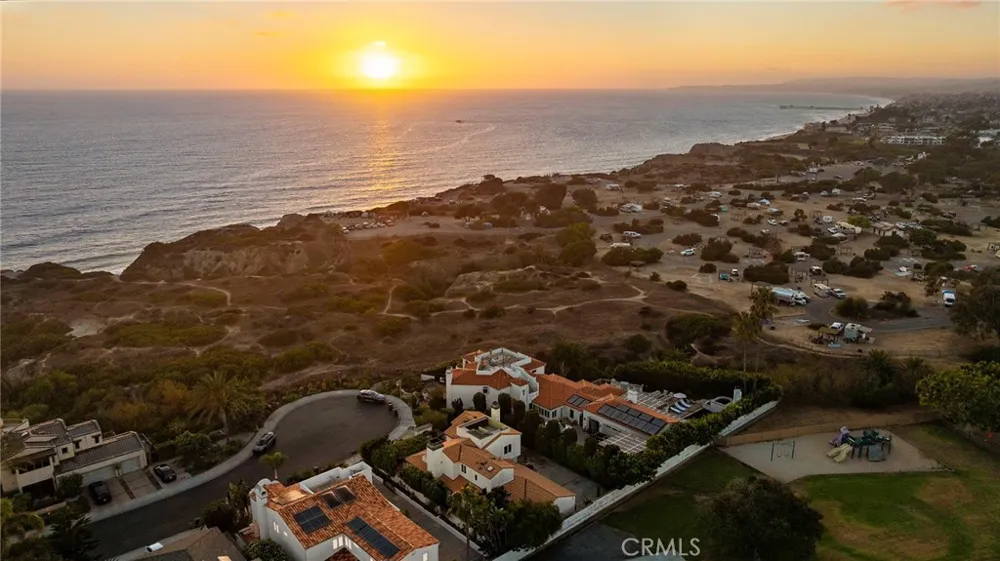 3805 Vista Azul San Clemente, CA 92672