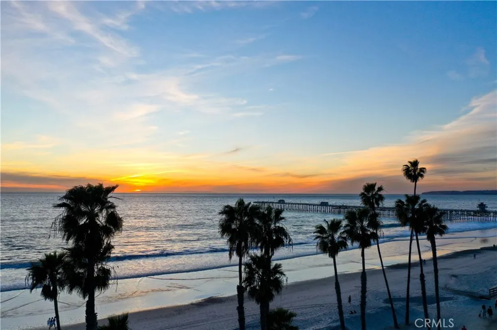 3805 Vista Azul San Clemente, CA 92672