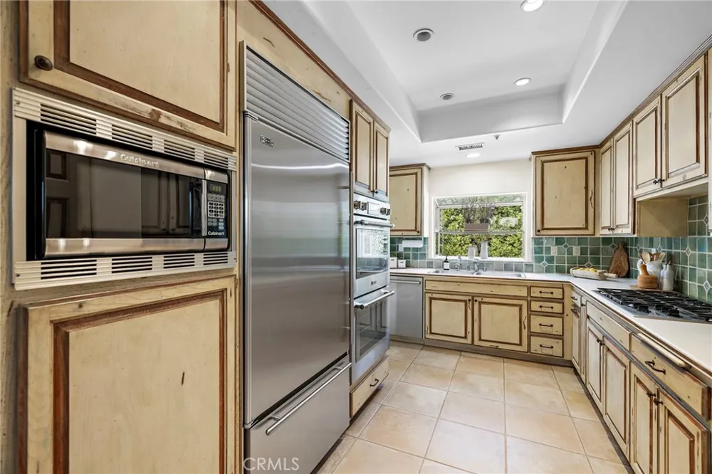 3805 Vista Azul San Clemente, CA 92672