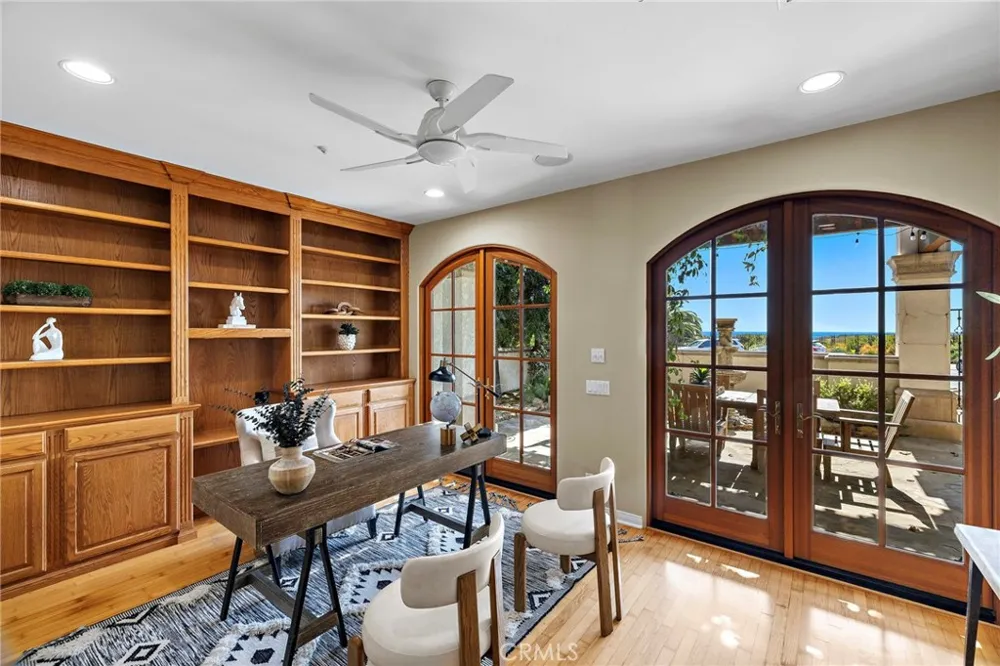 3805 Vista Azul San Clemente, CA 92672