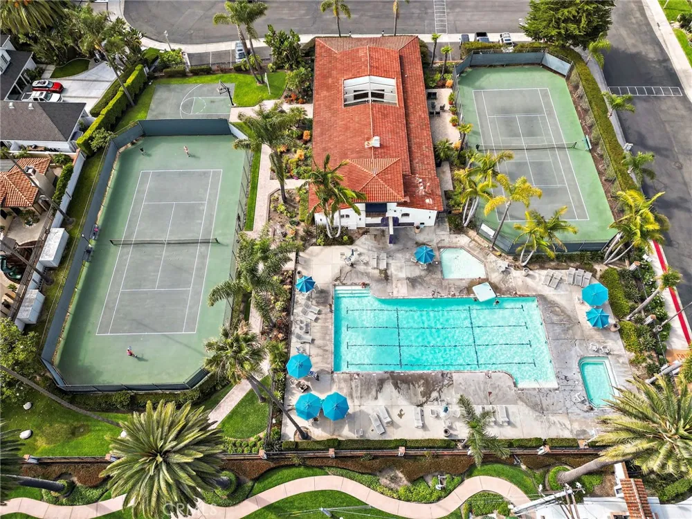 3805 Vista Azul San Clemente, CA 92672