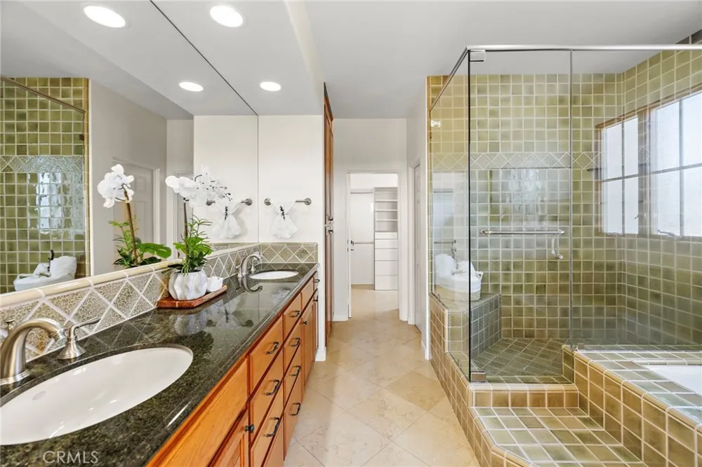 3805 Vista Azul San Clemente, CA 92672