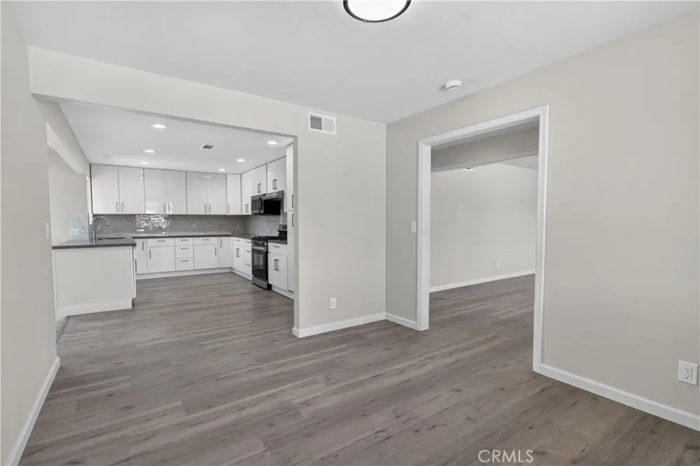 698 Roberts Court Merced, CA 95340