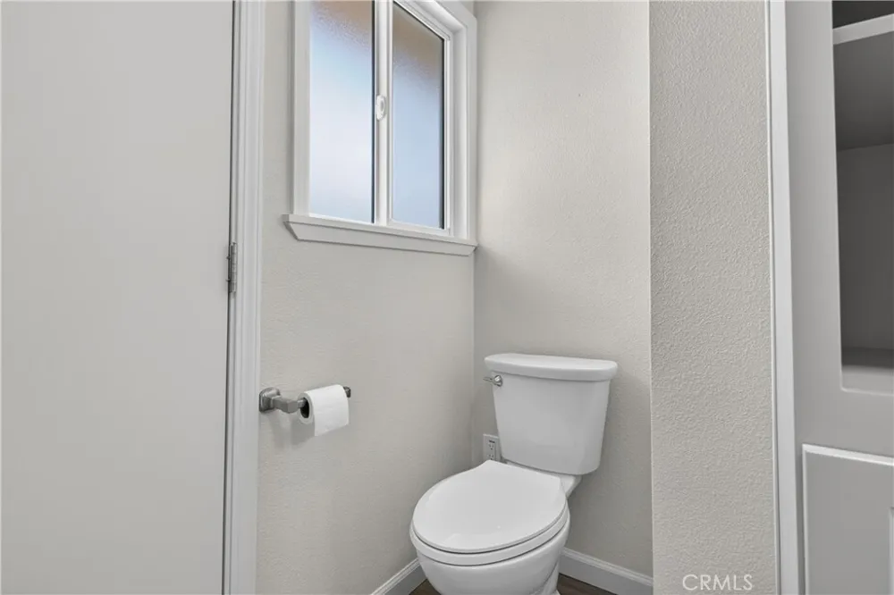 698 Roberts Court Merced, CA 95340