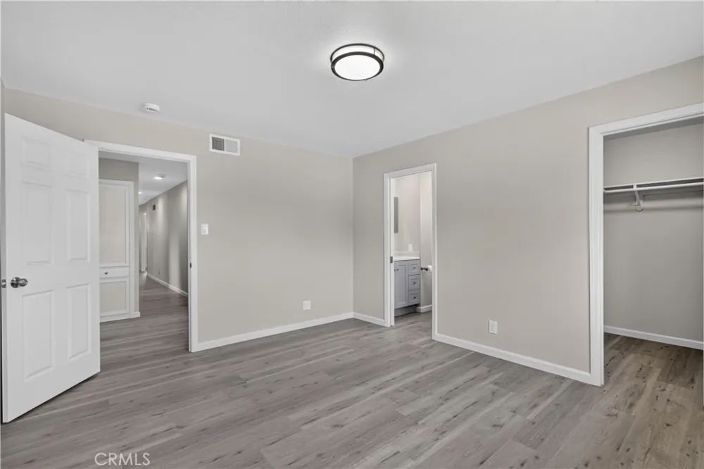 698 Roberts Court Merced, CA 95340