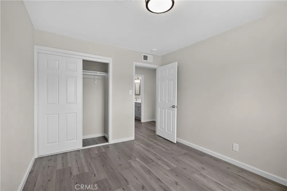 698 Roberts Court Merced, CA 95340