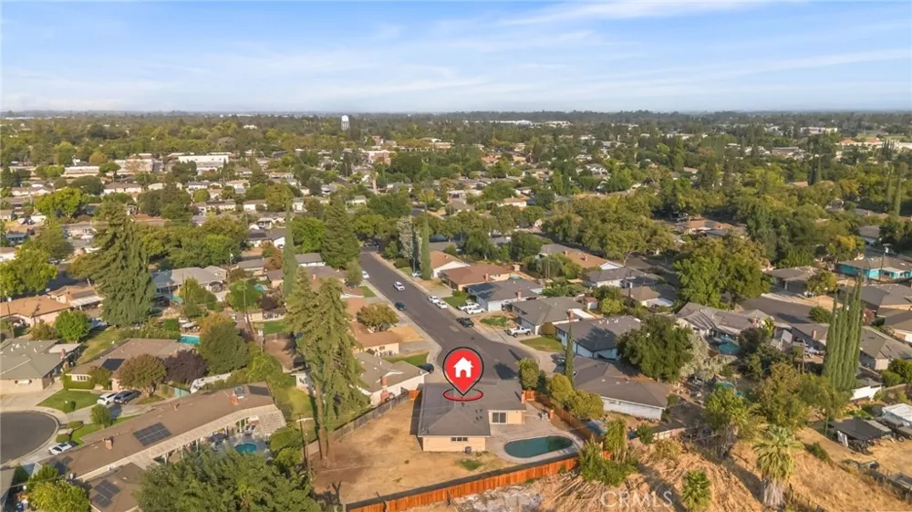 698 Roberts Court Merced, CA 95340