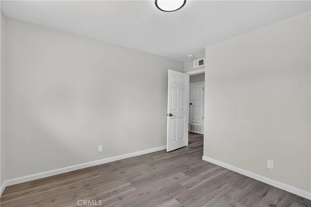 698 Roberts Court Merced, CA 95340