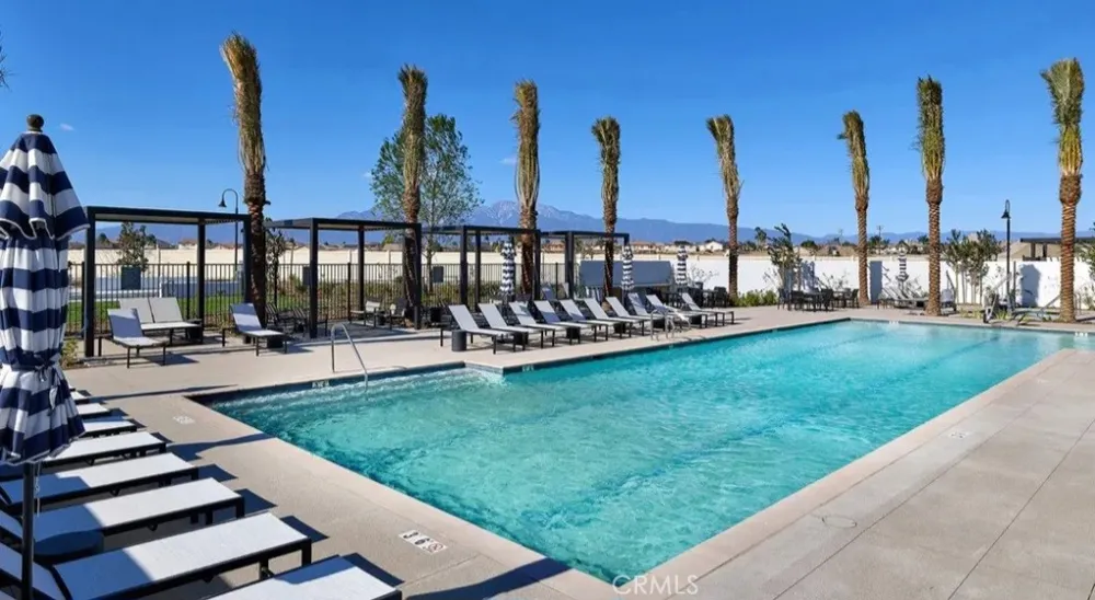 5830 Walden Court Eastvale, CA 92880