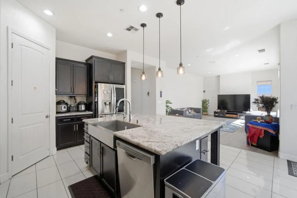 9 Chysis Road Milpitas, CA 95035