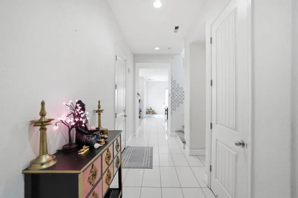 9 Chysis Road Milpitas, CA 95035