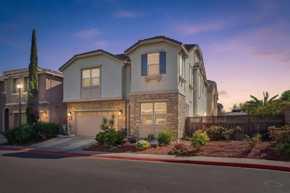 9 Chysis Road Milpitas, CA 95035