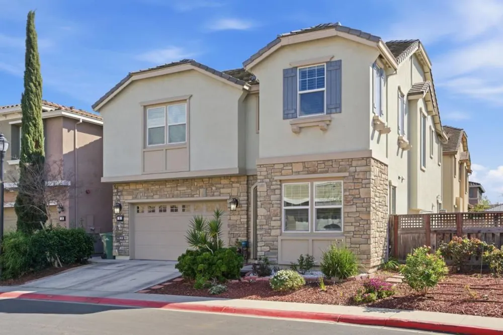 9 Chysis Road Milpitas, CA 95035