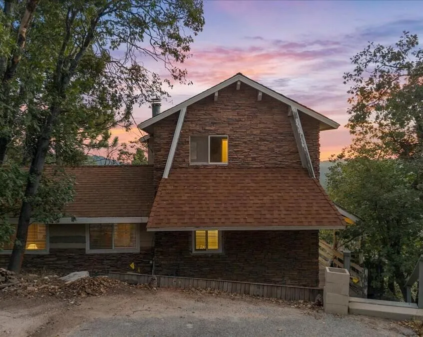 2190 Tank Road Running Springs, CA 92382