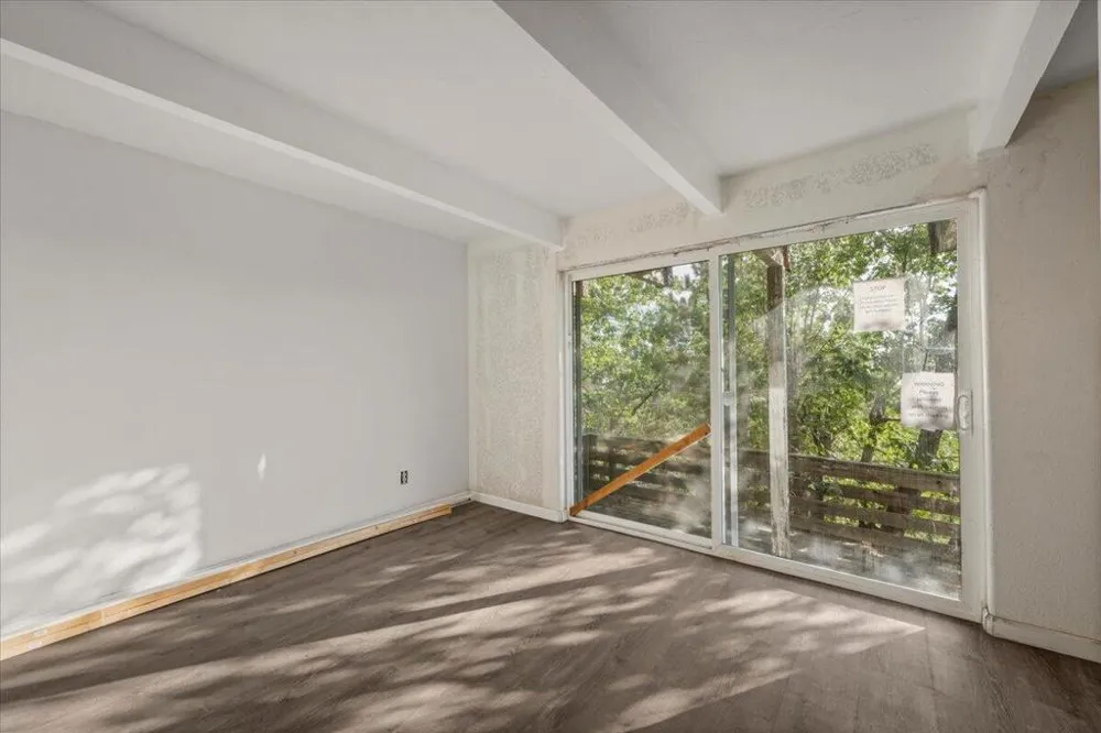 2190 Tank Road Running Springs, CA 92382