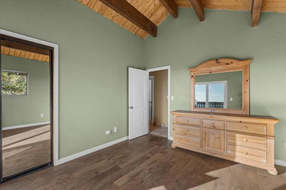 2190 Tank Road Running Springs, CA 92382