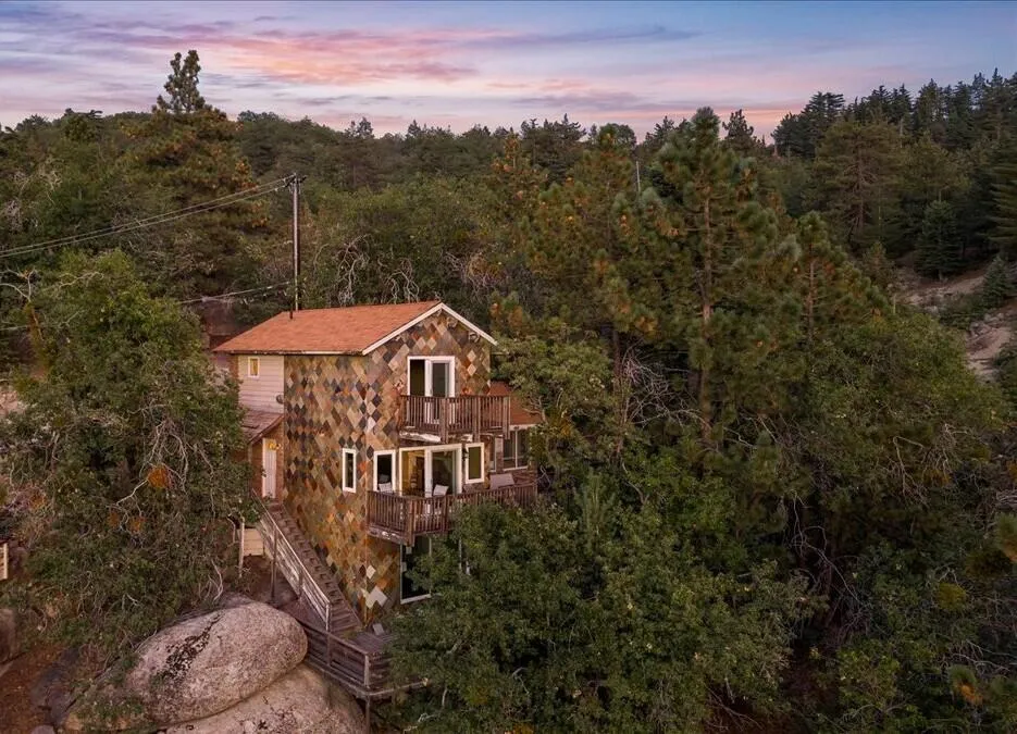 2190 Tank Road Running Springs, CA 92382