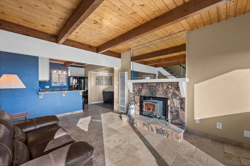 2190 Tank Road Running Springs, CA 92382