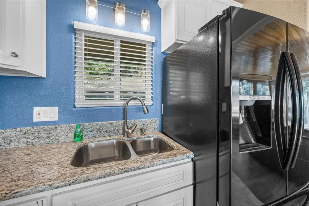 2190 Tank Road Running Springs, CA 92382